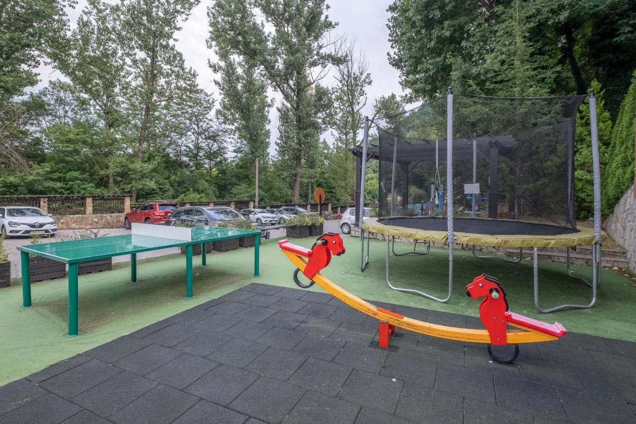 Park Asenevtsi 3*