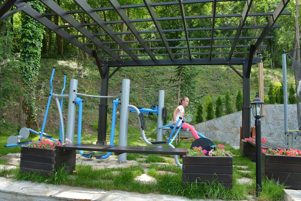 מלון Park Asenevtsi וליקו טורנובו